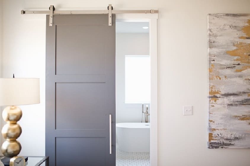 Innovative Ideas of bath room doors