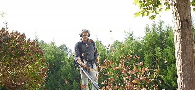 Ultimate gas powered leaf blower
