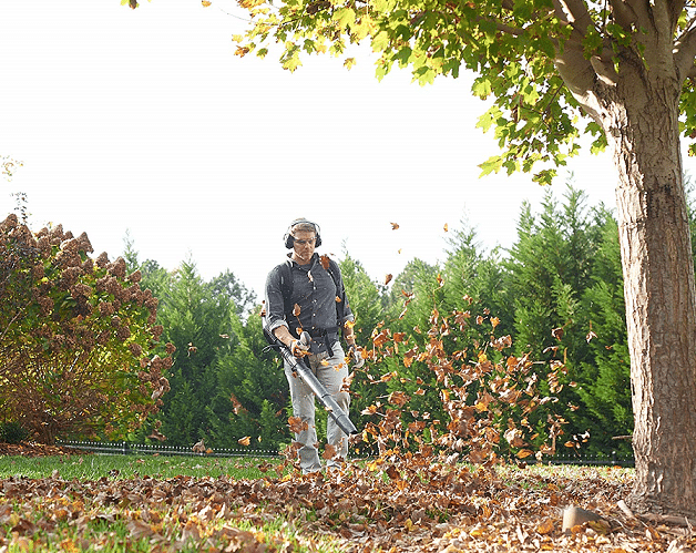 Ultimate gas powered leaf blower
